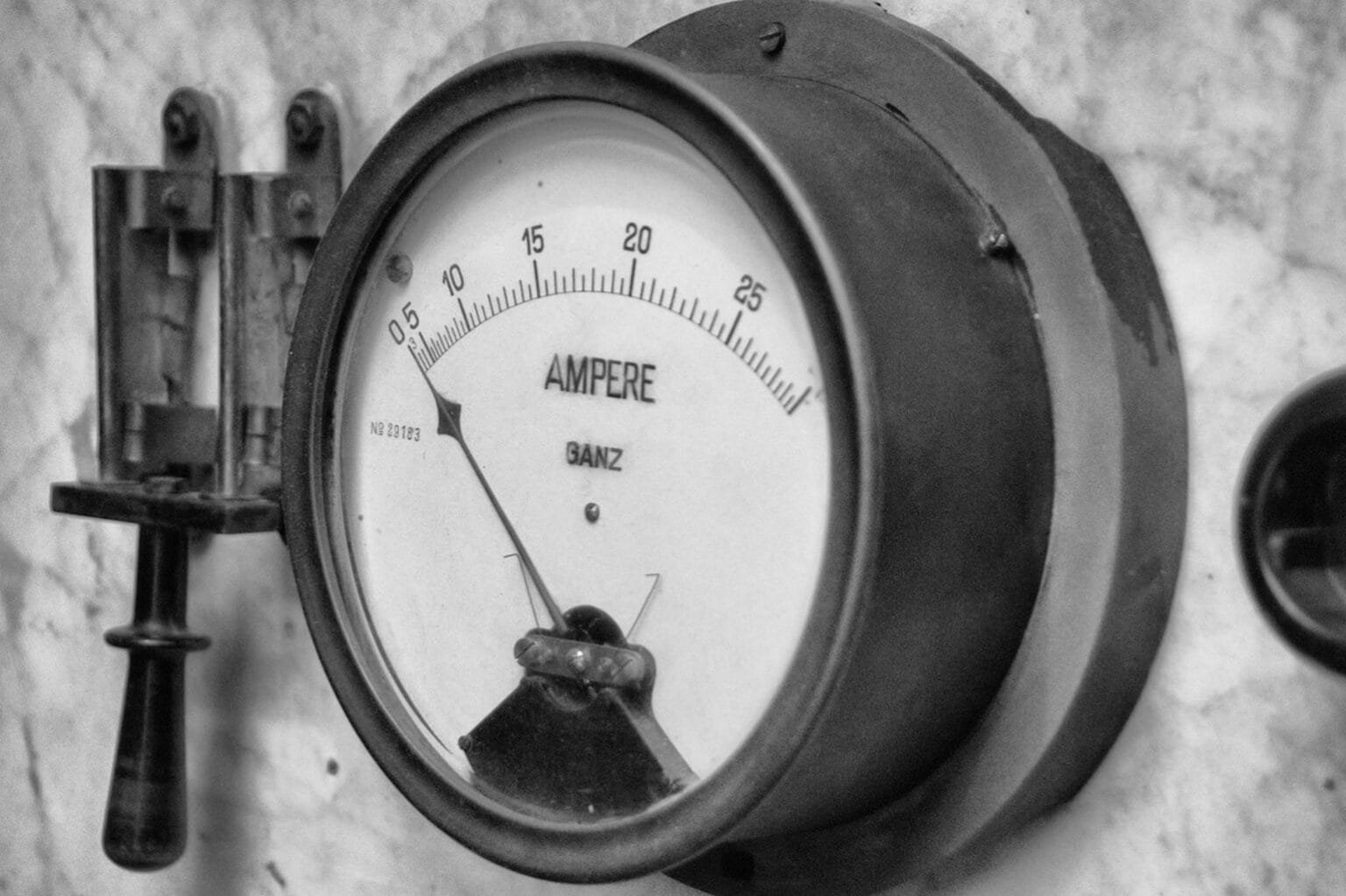 EV Charging Amperage Guide: Choose the Right Power