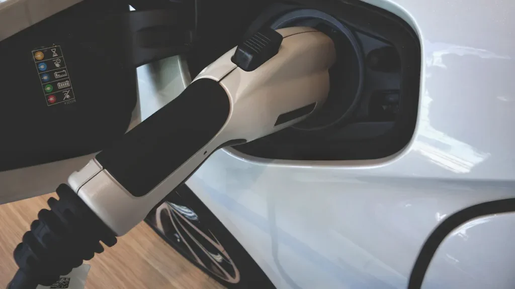What happens to electric car batteries after their lifecycle?